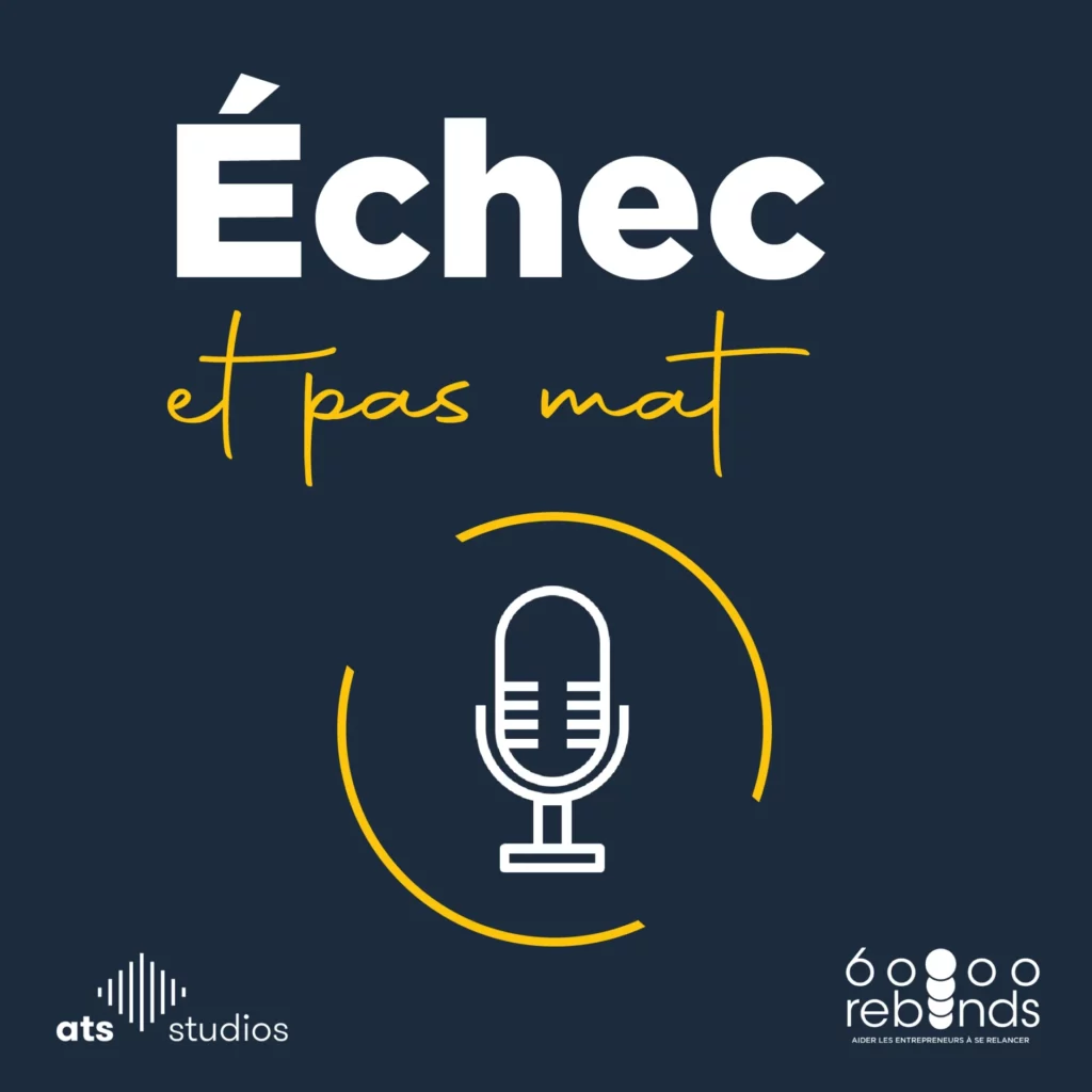 Couverture du podcast "Échec et pas mat" avec un design noir et jaune et une icône de micro.